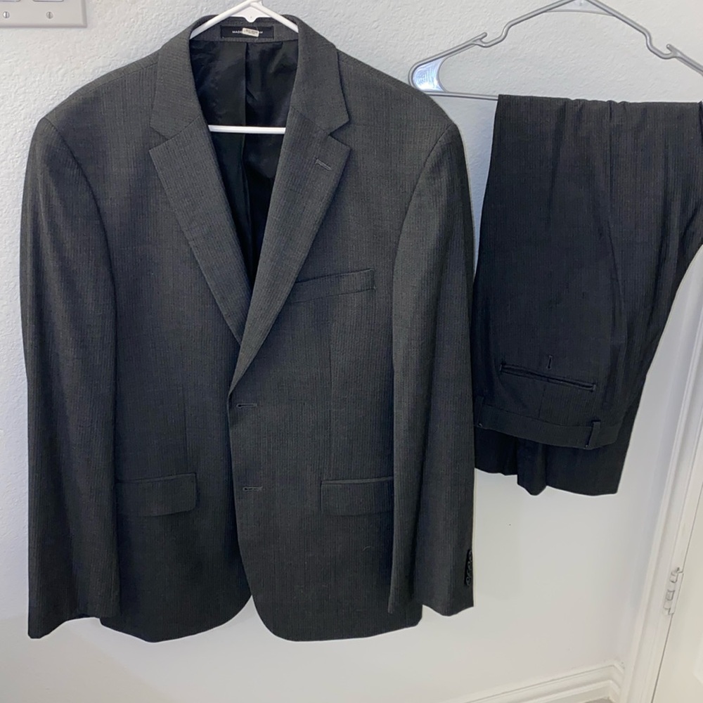 KENNETH COLE MEN SUIT